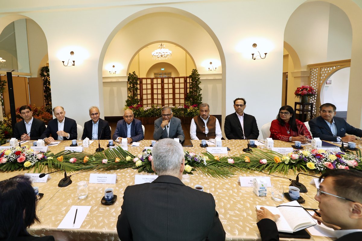 leehsienloong tweet media