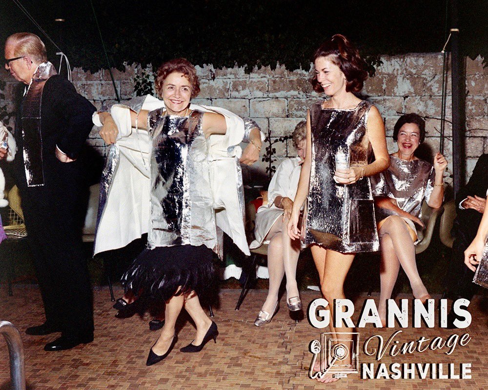 grannisvintage's tweet photo. Ladies partying in Nashville, Tennessee 1967

Shop the full collection of images with prints and products. Link in bio 🔗

#nashville #nashvilleparty #nashvillehistory #photoarchive #1960s https://t.co/AmSIlTGFIh
