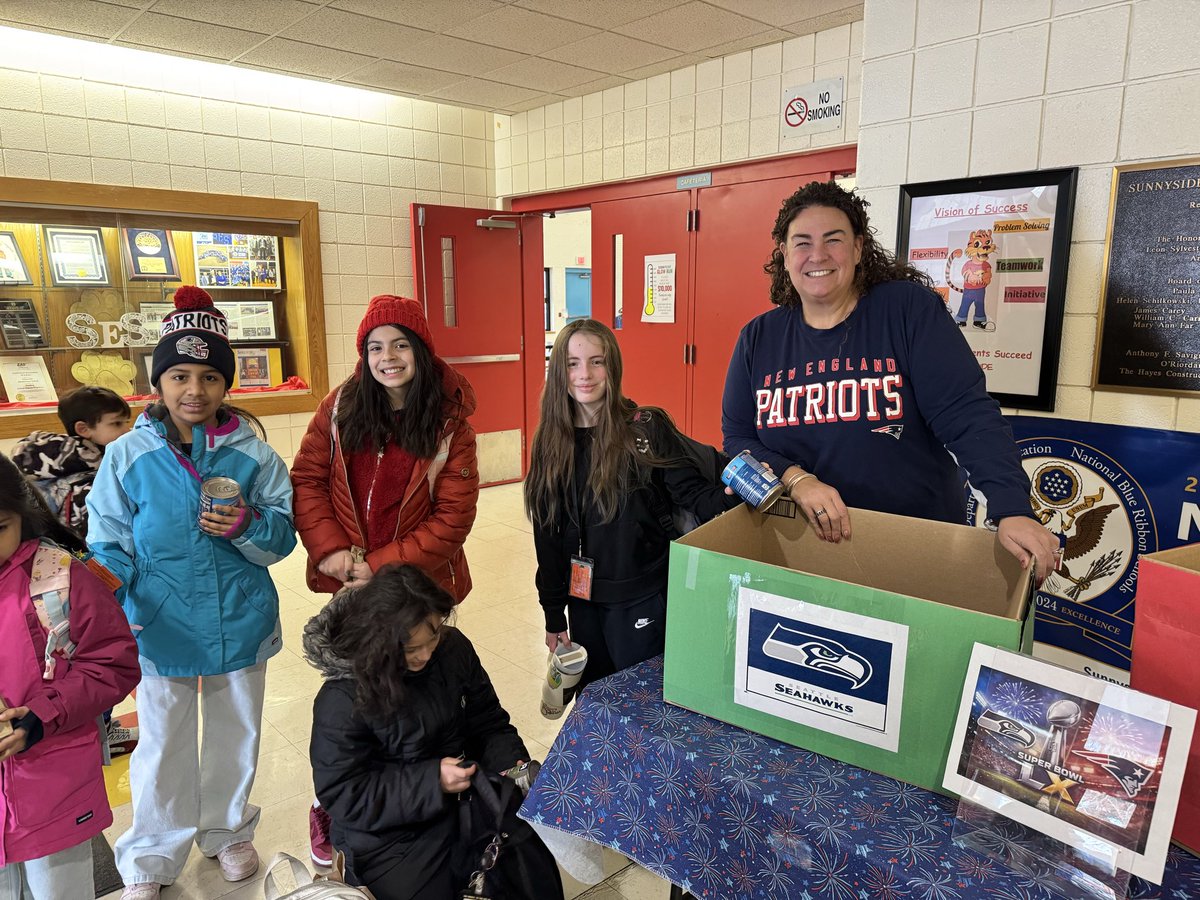 MelisManning's tweet photo. We collected 105 cans of soup for our “Soup”er bowl food drive. 🥫 It was close, but Sunnyside favored the Seahawks 54-51! 💙💚We hope everyone enjoyed the Super Bowl. 🏈 https://t.co/ZuXVkcemO6