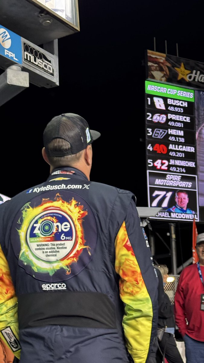 Lookin’ up, #RowdyNation 🤞
#Daytona500 Qualifying dying <a href="/KyleBusch/">Kyle Busch</a> <a href="/RCRracing/">RCR</a> #NASCAR