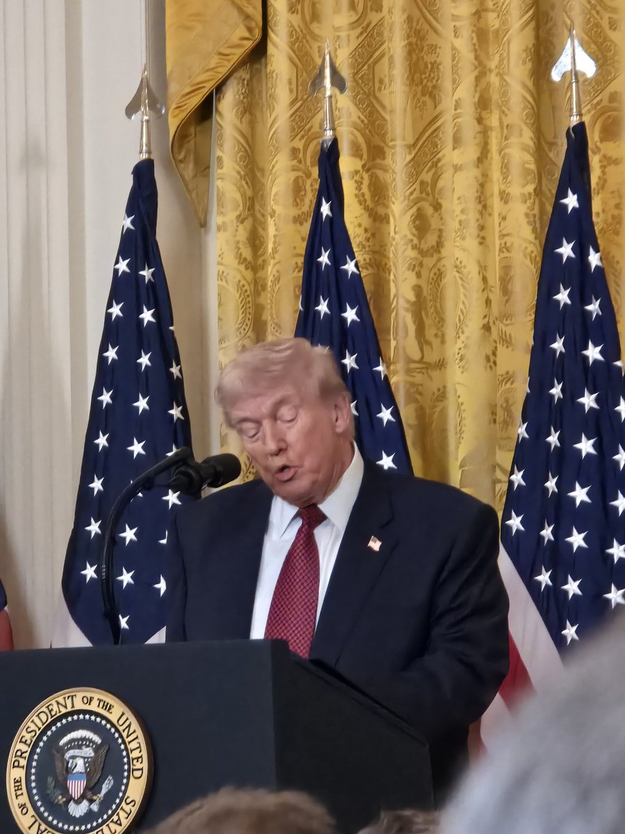 BrianHeltonWV's tweet photo. Successful day at the @WhiteHouse  Honored to be part of the announcement as President Trump put $175M behind coal and West Virginia is included!  #coal https://t.co/IYYNQYkSgR