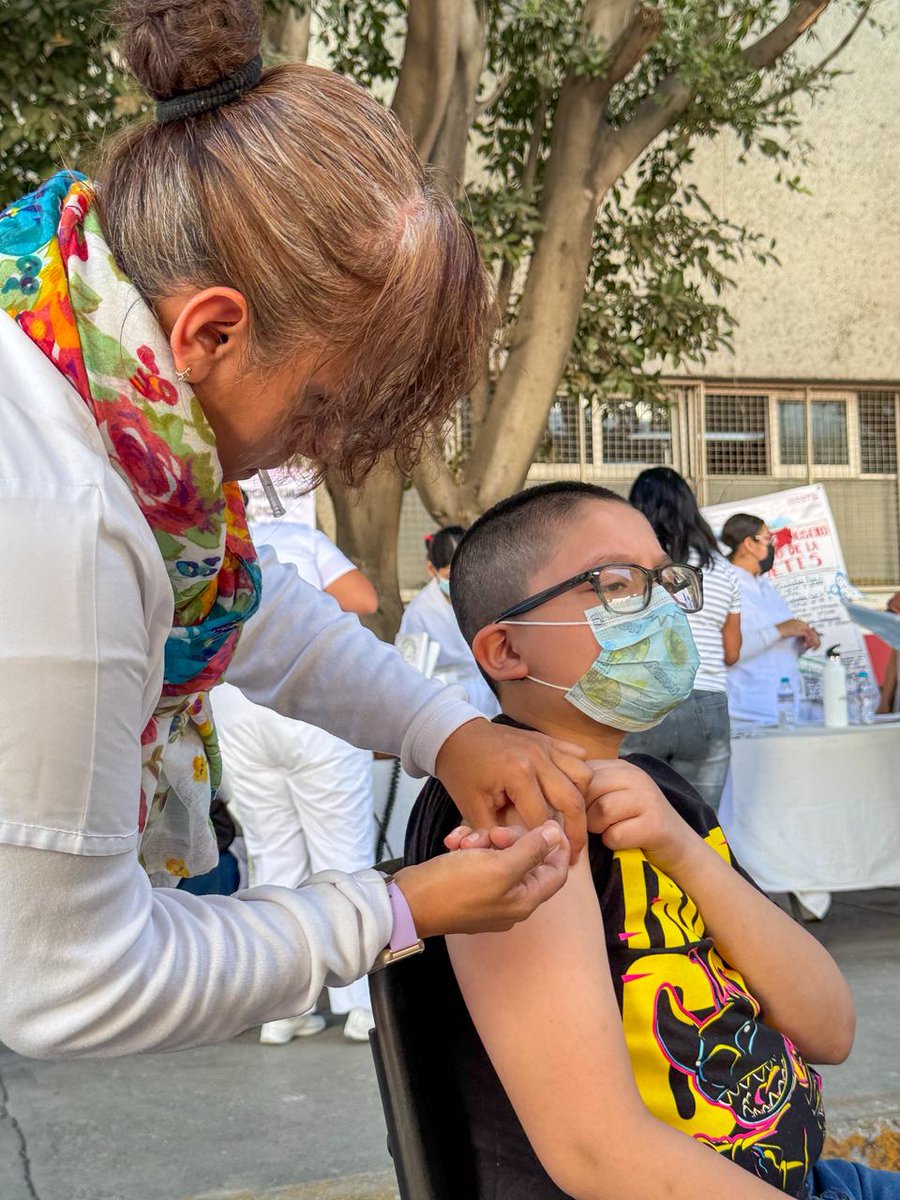 📰 #COMUNICADO
Llama <a href="/martibatres/">Martí Batres</a> a madres y padres de familia a vacunar a sus hijas e hijos contra el sarampión.
🔗 goo.su/PWjX