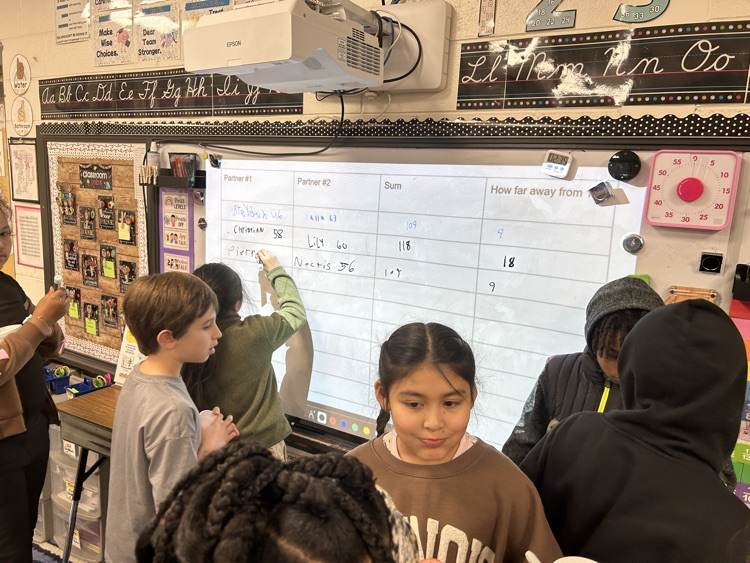 BPD3OC's tweet photo. 4th grade students in Mrs. Egan's class got a cup of marshmallows and then jelly beans and had to combine them with another students’ amount to get as close to 100 as they could! This worked their estimation skills and their subtraction skills! #learnleadsucceedbpd3 #OCBees https://t.co/R57KwI5VqL