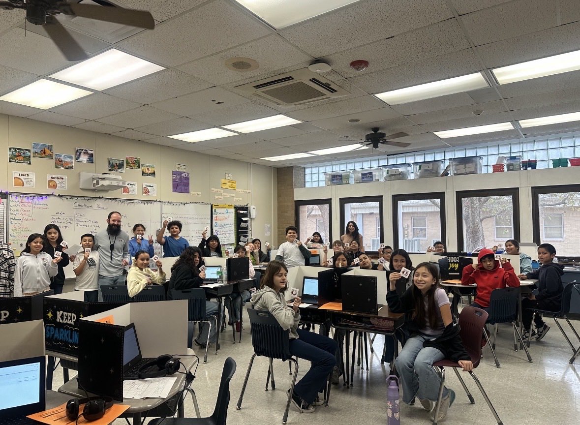 Stephaine Camarillo tweet media