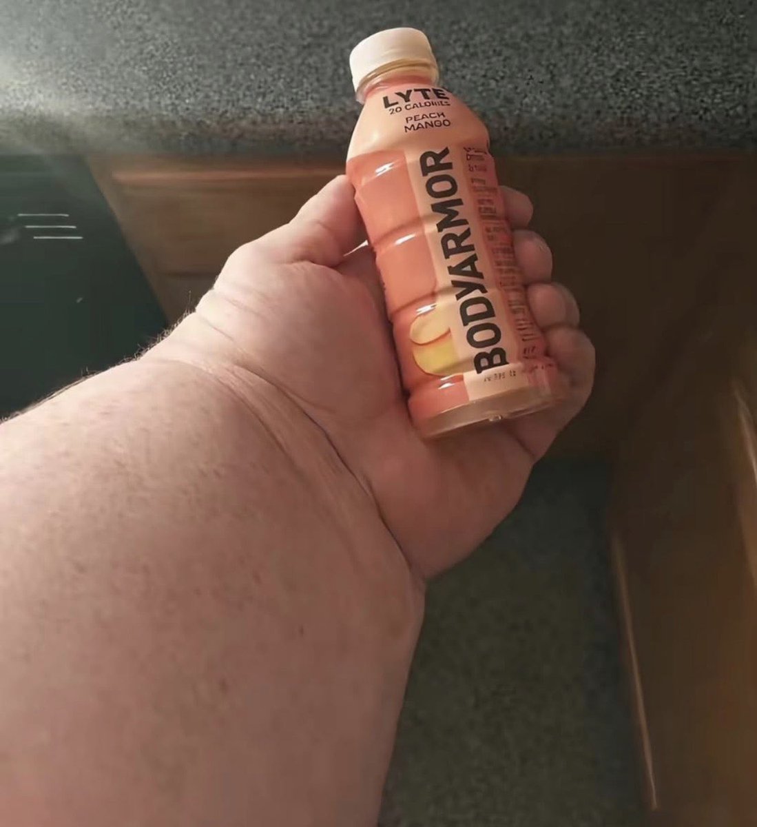 yearncel's tweet image. For the other looksmaxxers out there is this stuff any good for debloating