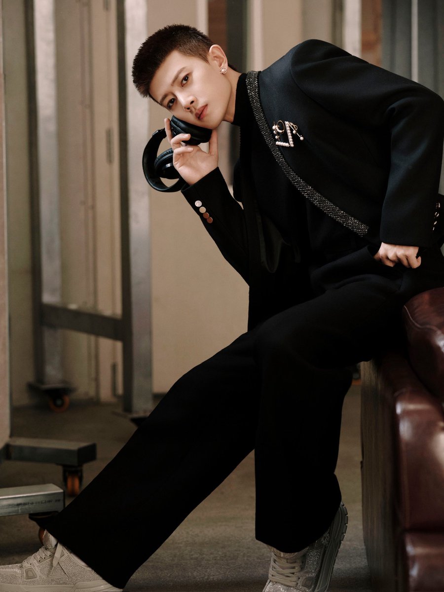 260211 >> #RenJialun Studio for 2026 CCTV Online Spring Festival