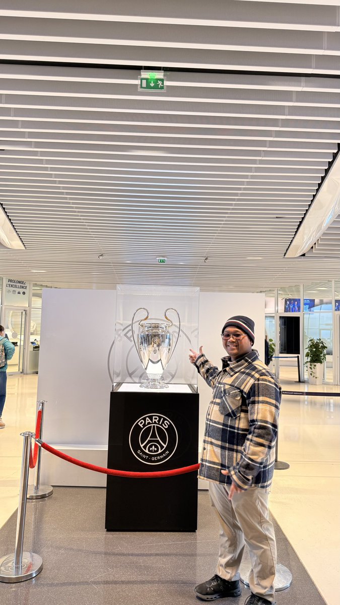 Besok kita ambil! 
Visca Barça et Visca cataluña