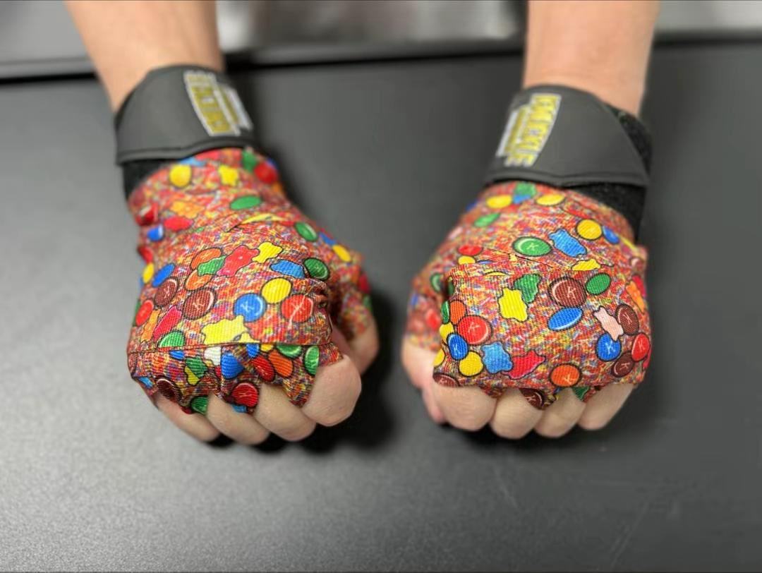 KnuckleWraps tweet picture
