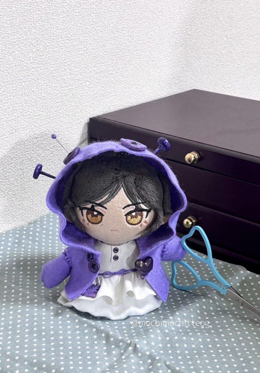 mochimochitteog's tweet photo. ウーぬい「……しんじなかったんだな。わたしはたしかにチョキをだすといったはずだが！」 https://t.co/vMh2E5mZpu