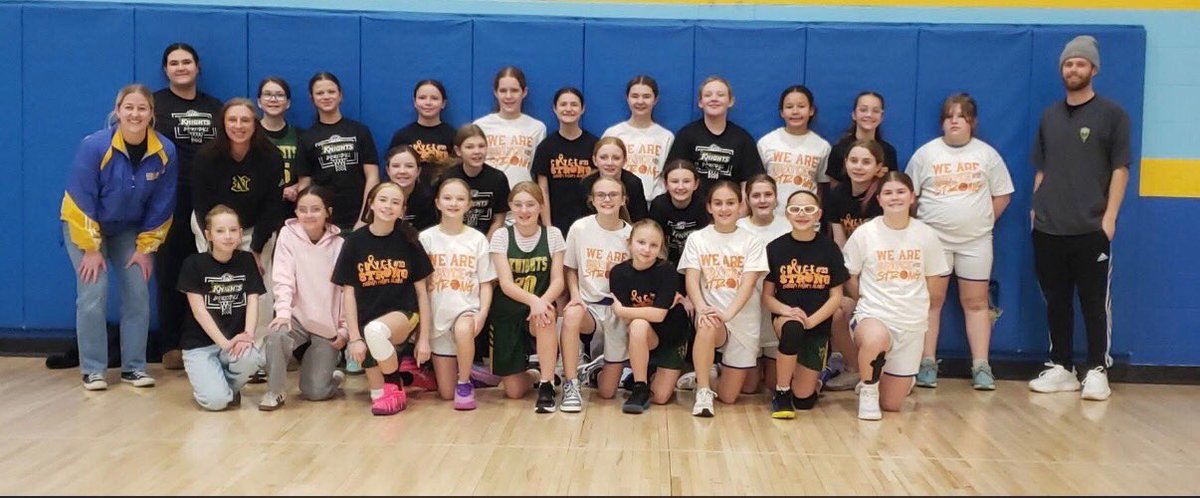 NortheasternGBB's tweet photo. Shoutout to Lincoln 5th/6th grade team for wearing shirts in support of Grayce at the game tonight! #GrayceStrong 🧡 https://t.co/jIIjDX7JKV