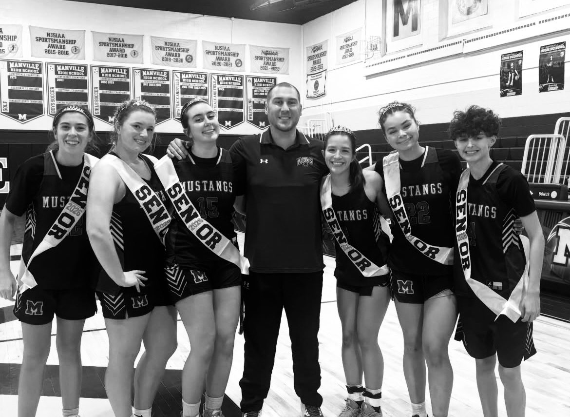 Manville Girls Basketball tweet media