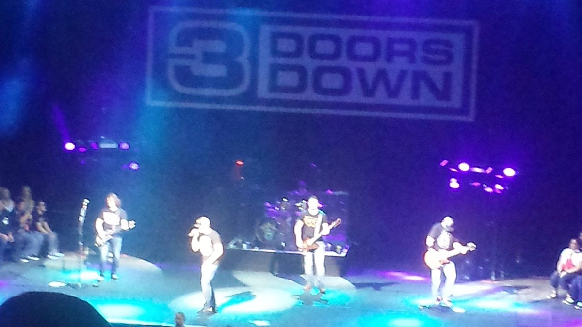 Heather C. tweet media