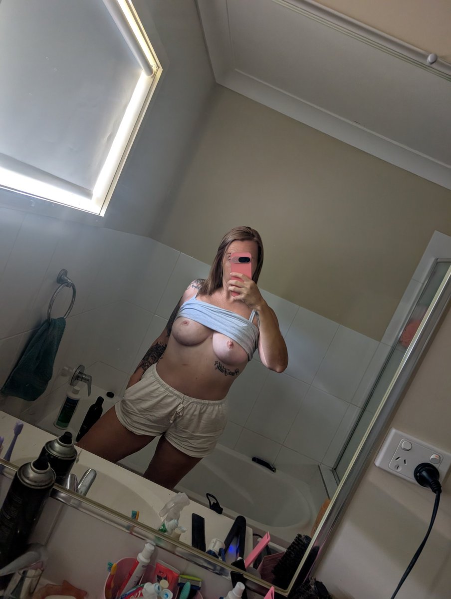 krissy tweet media