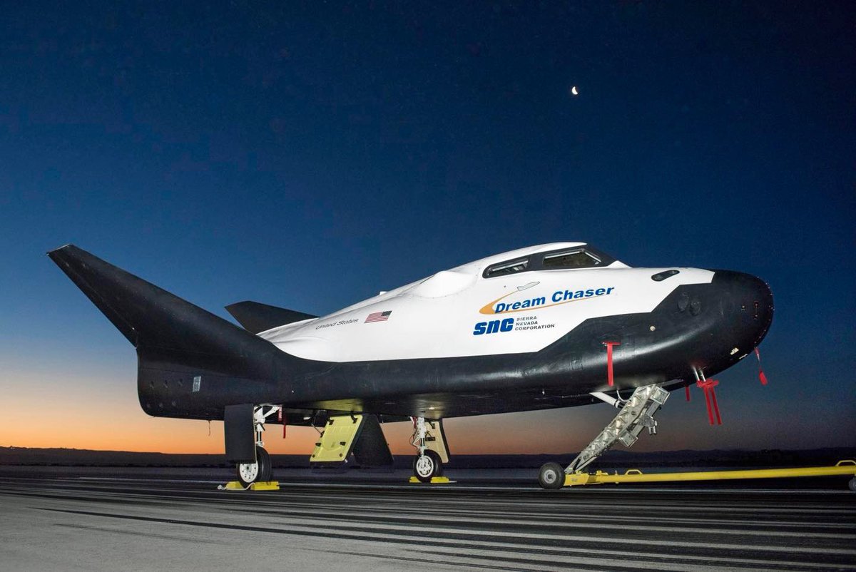 Boneyardsafari's tweet image. Here is a look at Dream Chaser from Sierra Nevada, during ground tests in 2017. #dreamchaser #nasa #boneyardsafari #aviationsafari