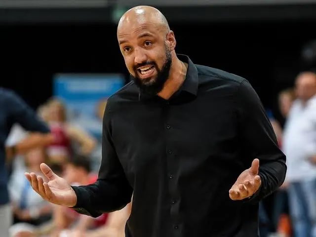 𝗕𝗮𝗻𝗲 tweet media