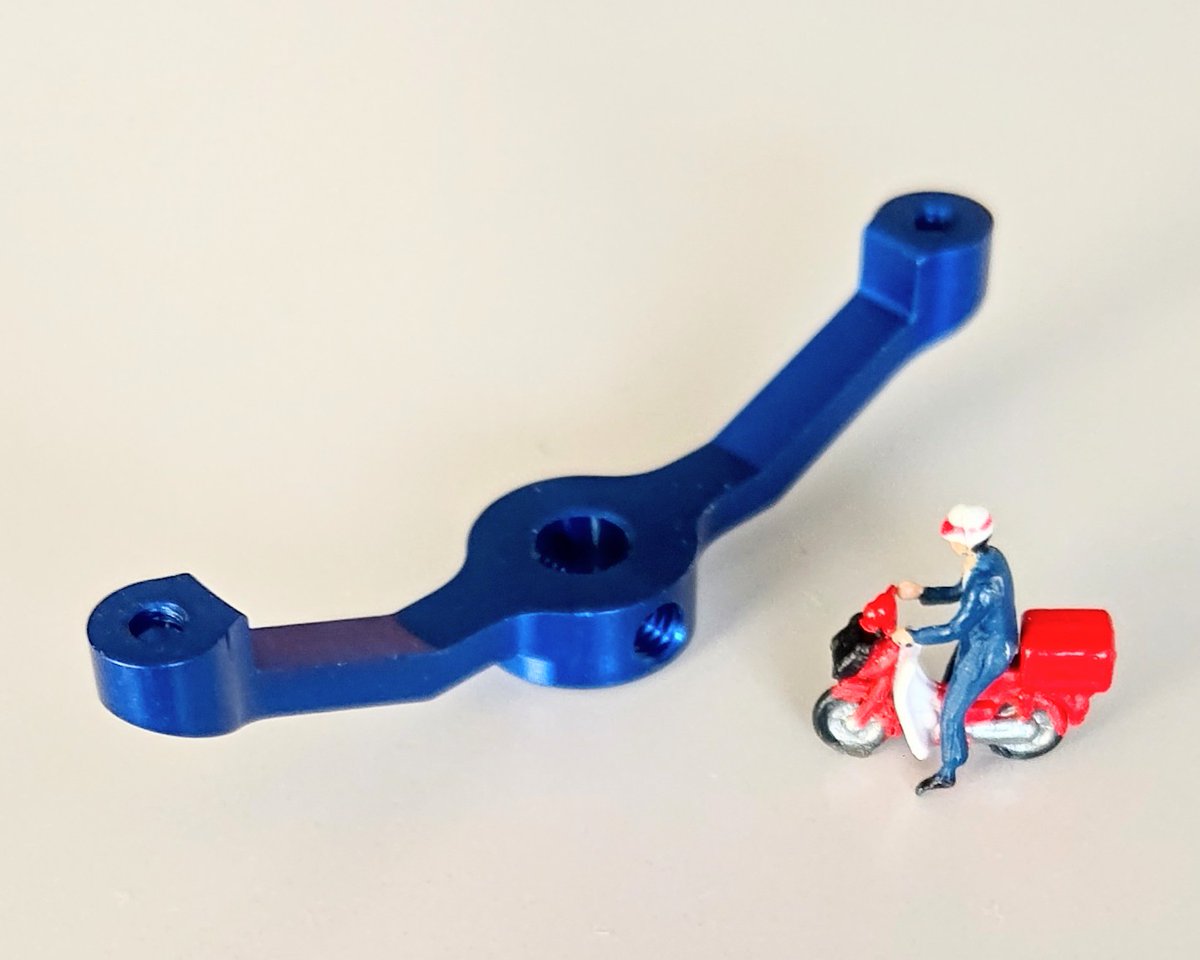 午後も頑張ります。💪(^_^)

【 0414-217 】
　SSR-VI スタビコントロールアーム
　　　M3X3SS別売💥残り部材わずか💥

　⬇　⬇　⬇　⬇　⬇　⬇　⬇　⬇ 

🟡 hirobo.com/view/item/0000…

　⬆　⬆　⬆　⬆　⬆　⬆　⬆　⬆