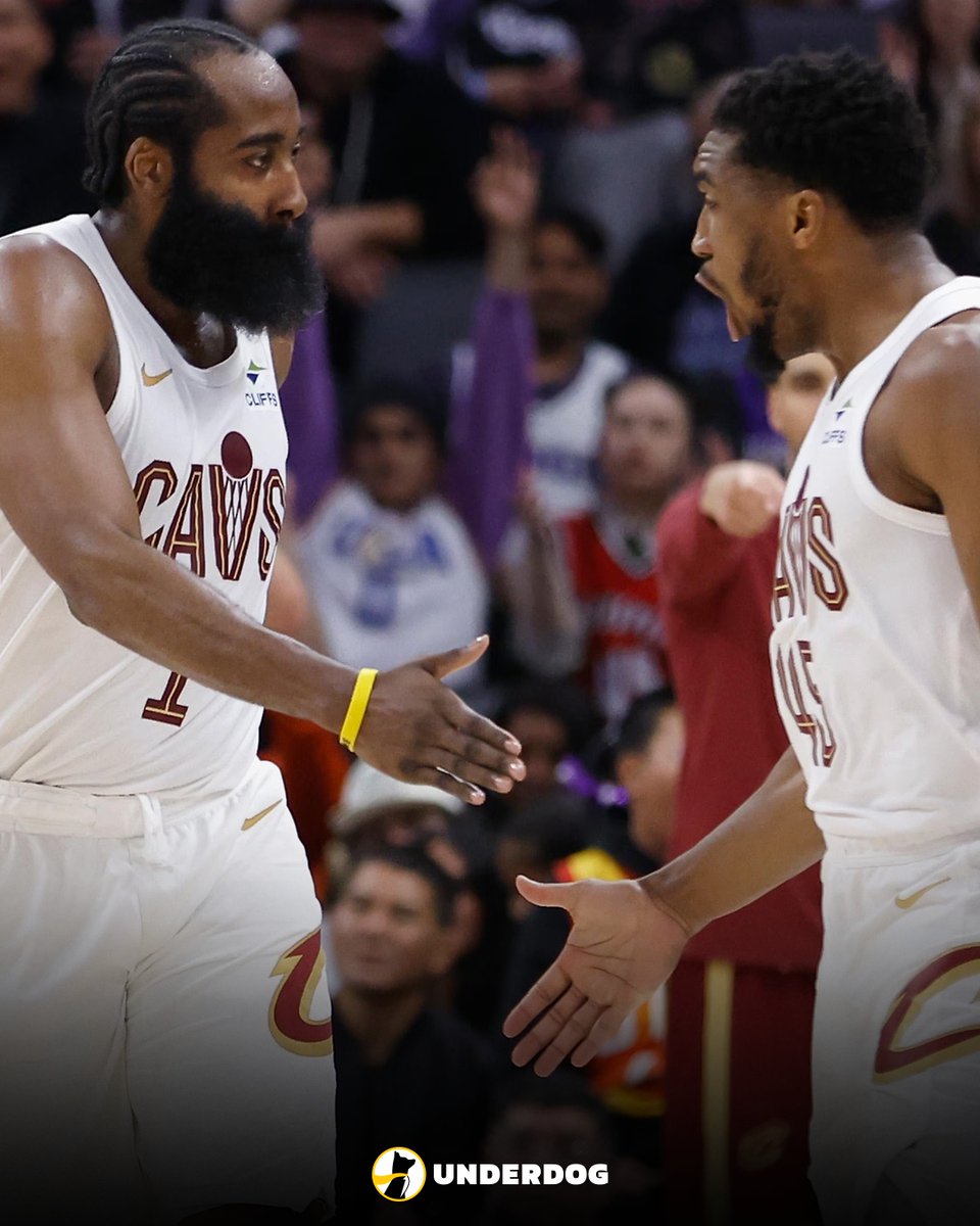 Donovan Mitchell and James Harden through 3 games:

Spida:
32.3 PPG
6.3 APG
53.0% FG

Harden:
19.3 PPG
8.7 APG
42.1% 3PT

3-0