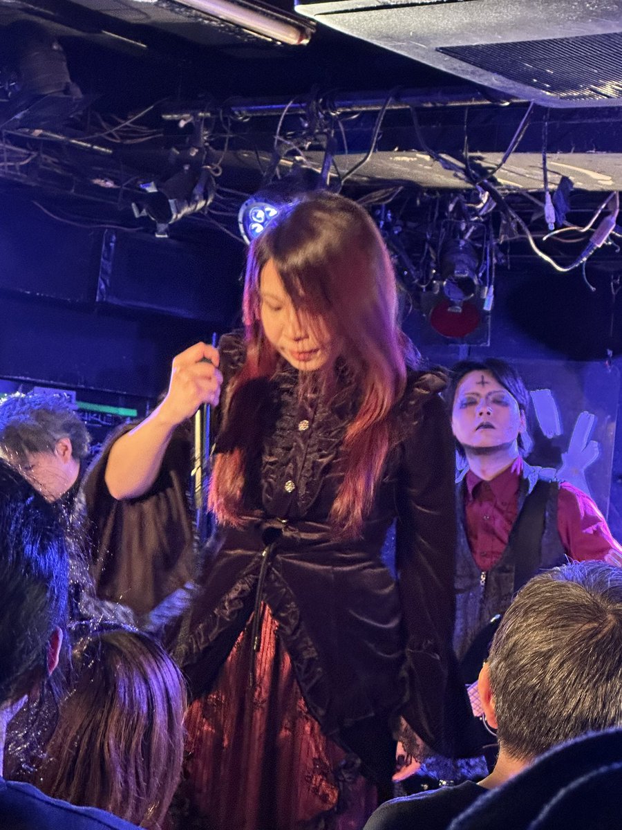 MuvTbDl51nxzoHi's tweet photo. #GhostCries
#PredatorsInShadowVol2
#新宿Antiknock
(2026.2.11) 柏に続く参戦。１曲目「Last Dhampir」でノックアウトしました。良い曲だナ〜！ https://t.co/9KnVSe4z10