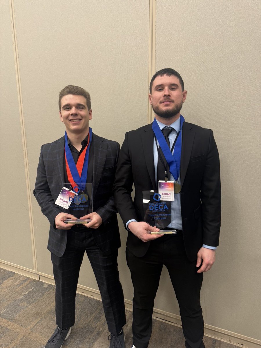 MaSUDECA's tweet photo. MSU DECA competed against 109 students at ND Collegiate DECA, with 14 of 16 qualifying for ICDC (3 first-time qualifiers)! 
Outstanding Chapter Award winners, multiple state champs, and special honors for members &amp; advisor.
See you in Louisville! https://t.co/Wp9OQILUNE