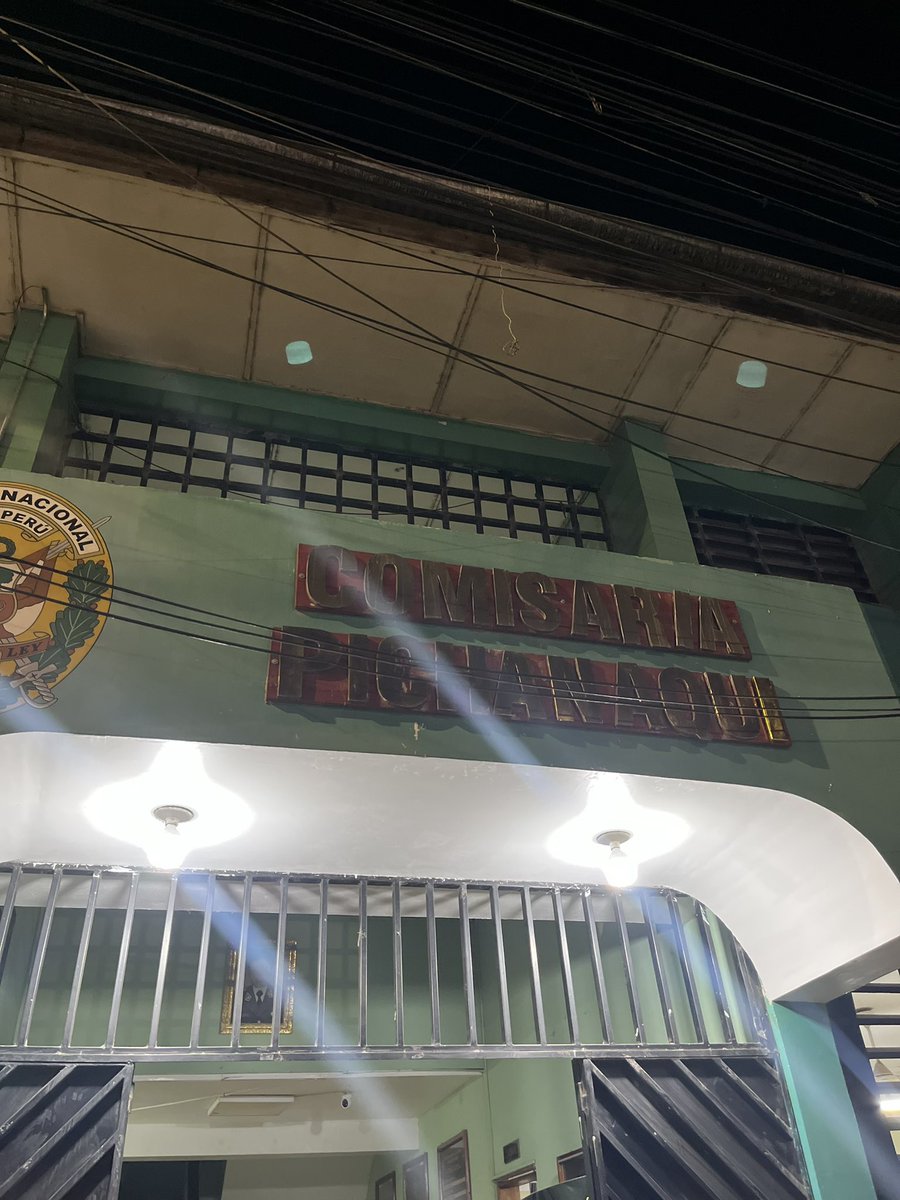 Comisario ronald Núñez Ávila mayor pnp, ausente de su cargo y no da la cara para resolver tema de hurto de autos en pichanaqui

Zona Roja sin cabeza 

<a href="/josejeriore/">José Jerí</a> <a href="/fabiolamorales/">Fabiola Ma. Morales Castillo</a> <a href="/MininterPeru/">Ministerio del Interior 🇵🇪</a>