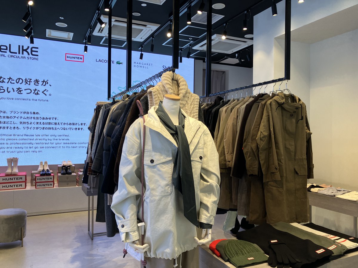 THE［　］STORE tweet media