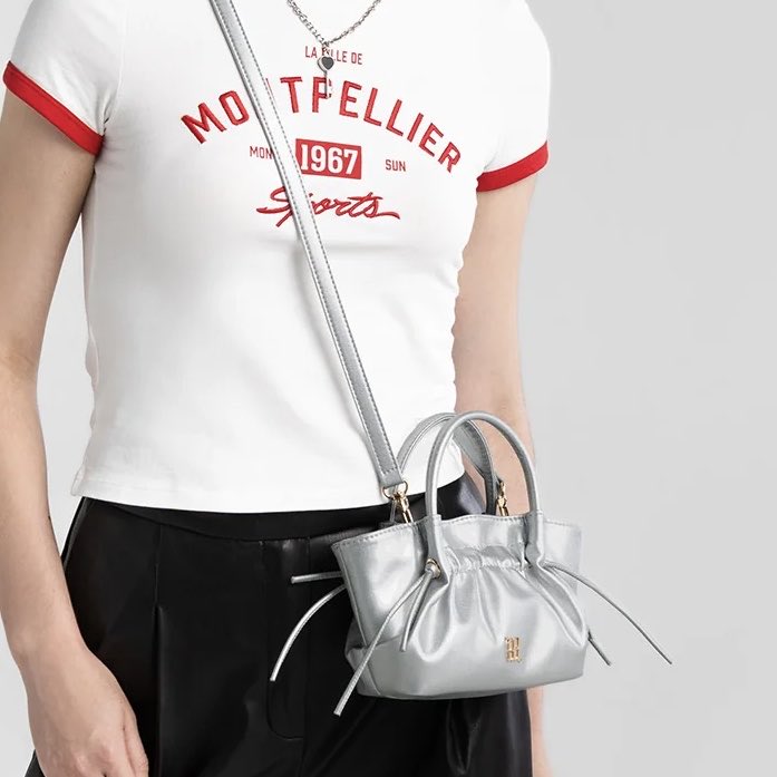 αƒȊɳααα 𓍯𓂃 tweet media