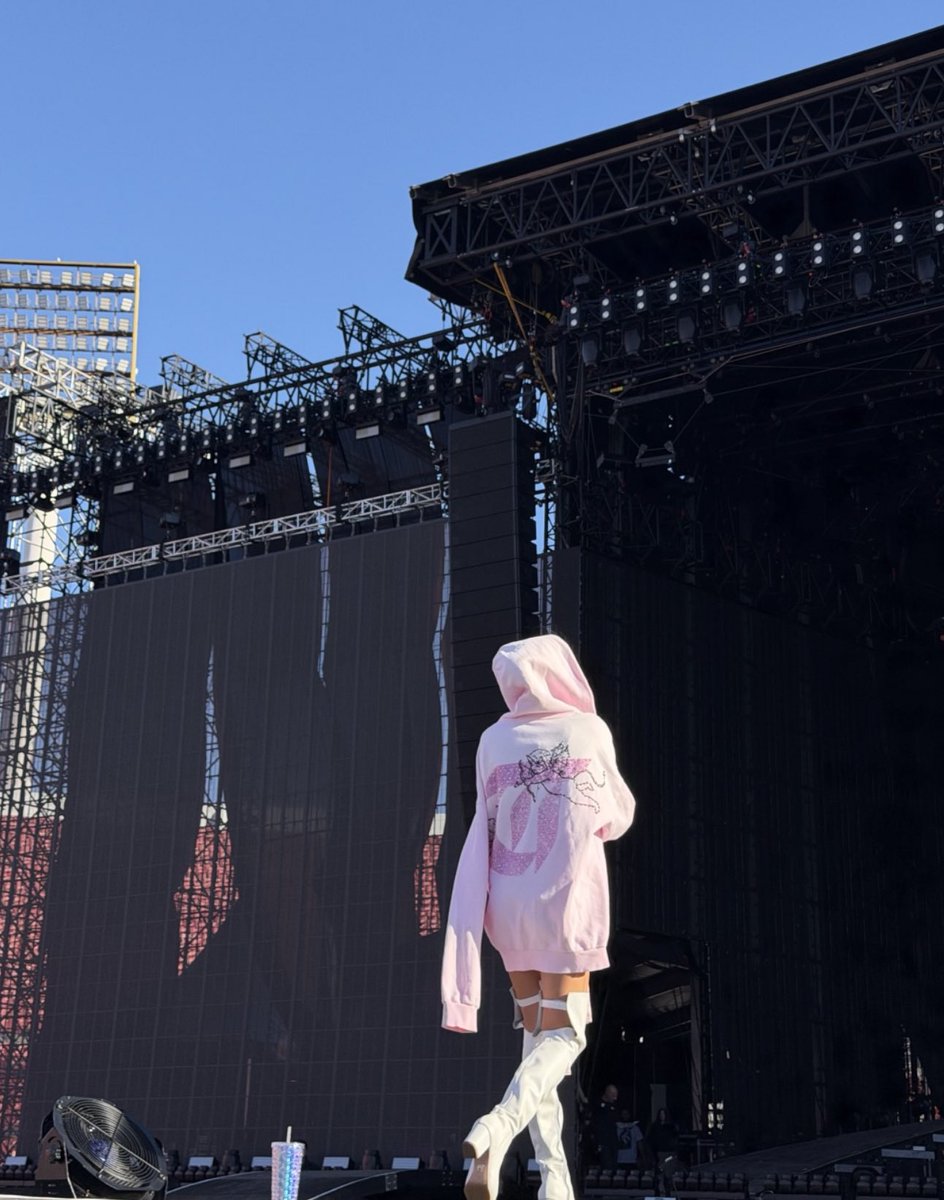 yo NECESITO esa campera
