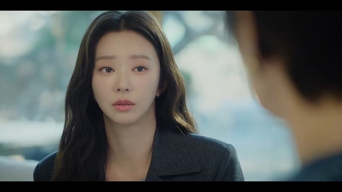 YHEONJUNG's tweet photo. Dibalik Genre comedy, ternyata cukup deep juga ya. Orang tuanya gak jahat sebenernya, cuma kurang memahami perasaan anaknya dengan dalam, di satu sisi mau melindungi dengan perspektif mereka. https://t.co/HO4XZXbo1o