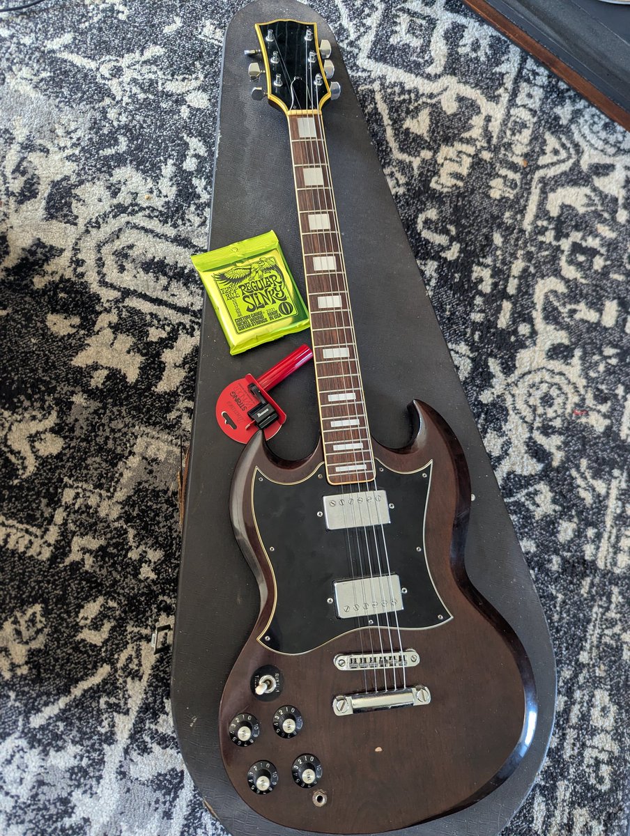 christian tweet media