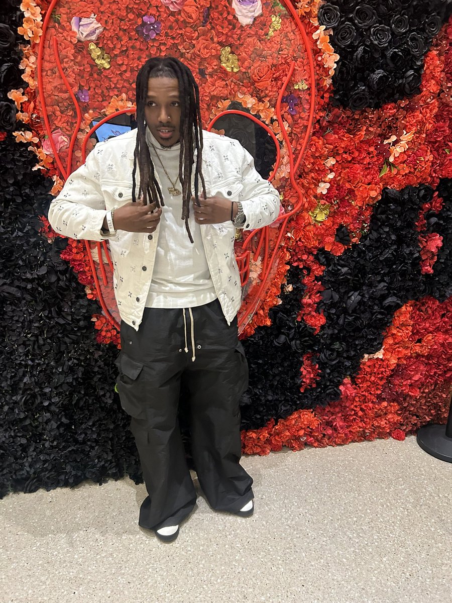 TextheApex's tweet image. Not for everyone—and that’s a good thing ❄️