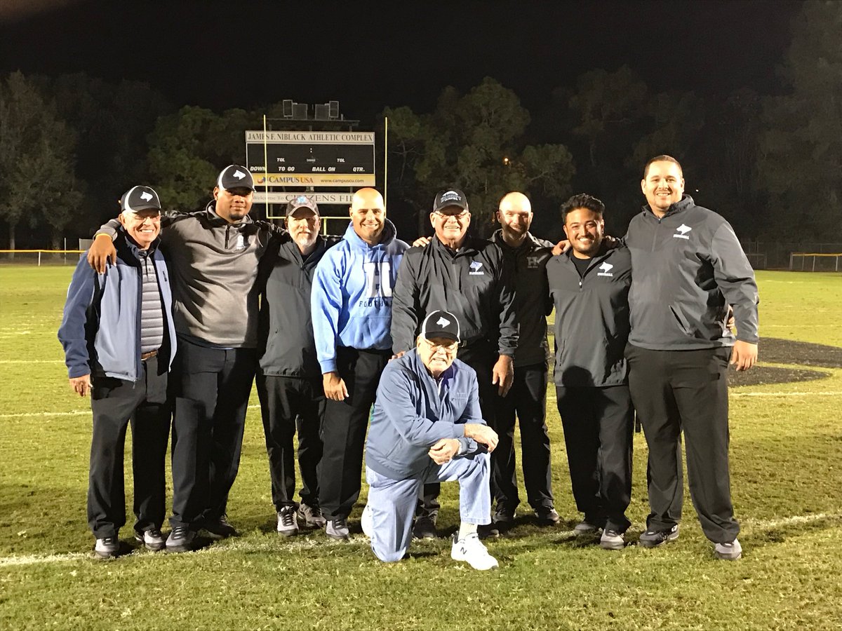 Hagerty_FB's tweet photo. He was my mentor and my friend. Hagerty football lost a legend today. RIP Zig! You’ve earned it! https://t.co/WISMBmvbIG