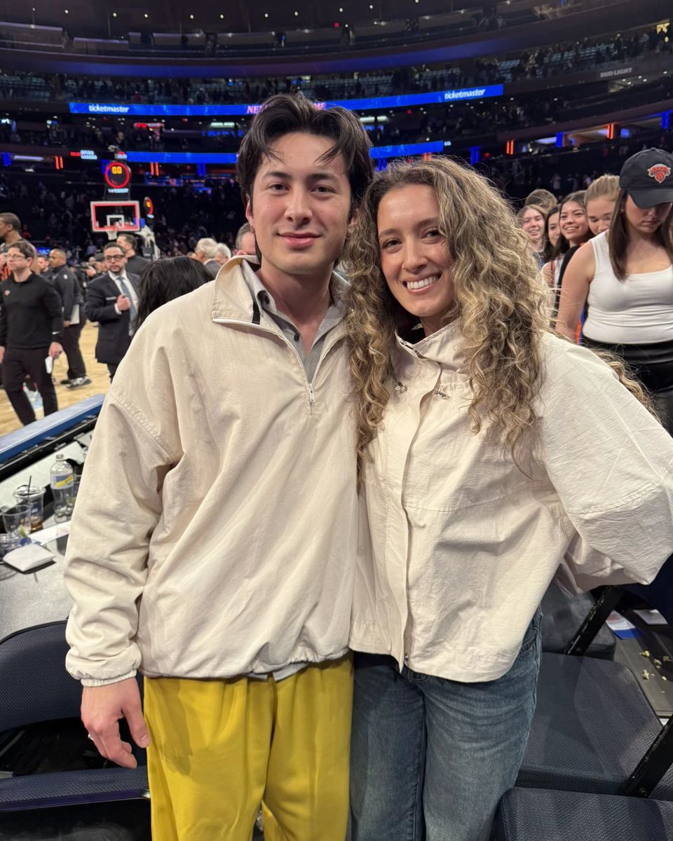 Hudson Williams with a fan yesterday (via nicole.kraz)