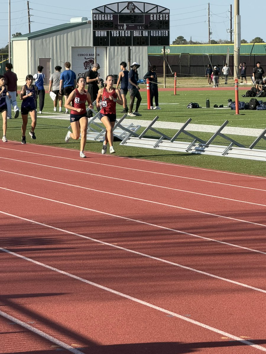 KatyTompkinsDistance tweet media