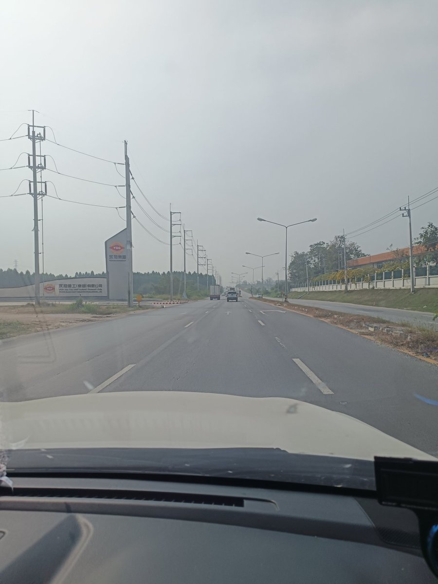 ไก่ทอด tweet media