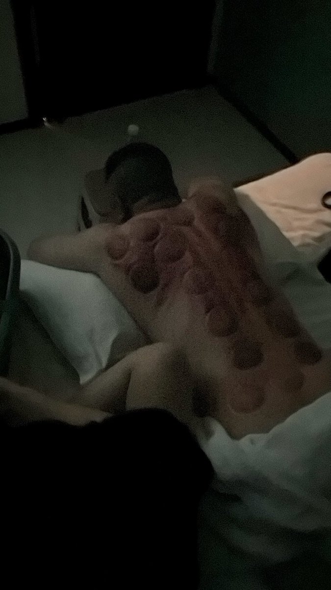 Simpleme tweet media