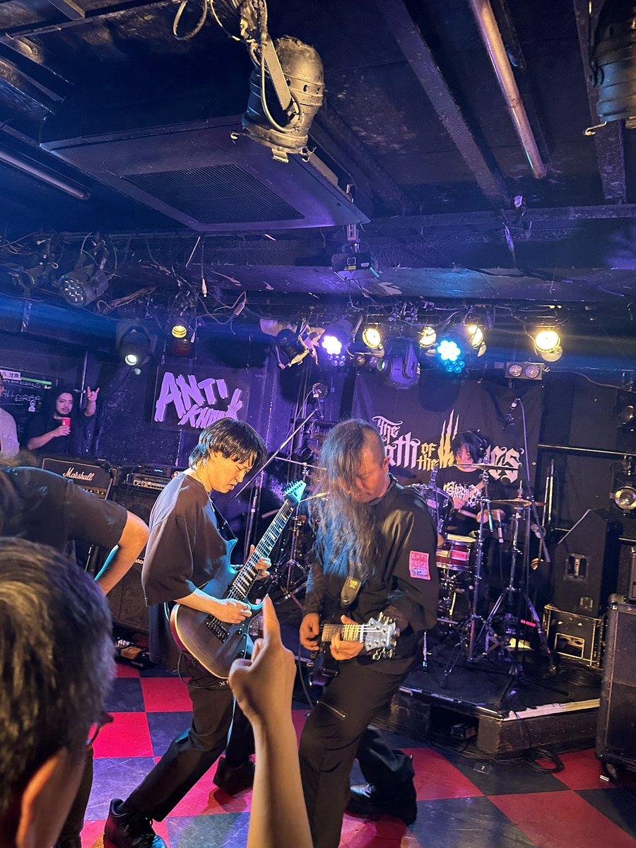 MuvTbDl51nxzoHi's tweet photo. #TheOathOfTheWolves
#Gtター修二の４枚
#PredatorsInShadowVol2
#新宿Antiknock
(2026.2.11) これからも宜しくネ！ツインGtター良かったヨ！ https://t.co/iany9o0ktK