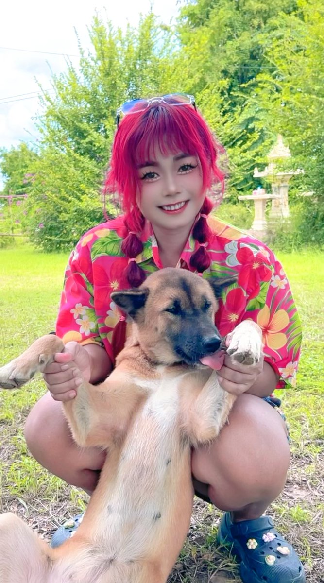 PATTODAY2019's tweet photo. ผมแดงแรงฤทธิ์ พิชิตใจเธอ
ตูบน้อยนะเออ นัวเนียไม่ห่าง
ชีวิตสดใส ไม่เคยอ้างว้าง
มีรักนำทาง เคียงข้างกันเอย✨🐶
https://t.co/BDtzT6uFWq
#แคปชั่น  #เพื่อนกัน https://t.co/oZpXuVVW4y