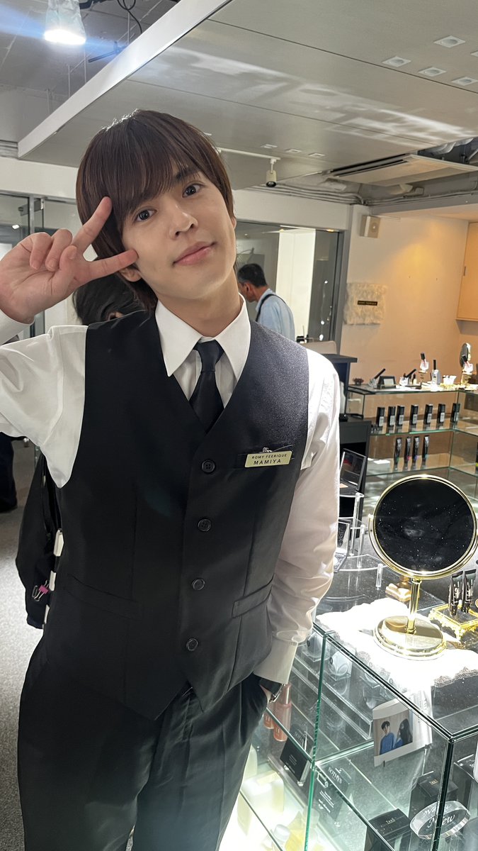 𓊆 📸 𓊇

今夜は折り返しの第５話✨
先週に引き続き、棗さん大奮闘です🔥🔥

４話はTVerで𝟮𝟱:𝟱𝟬までの配信！
まだの方はお早めに💨

⋰
　📅今夜𝟮𝟱:𝟮𝟬～放送📺
　𝙁𝙊𝘿🔗fod.fujitv.co.jp/title/80w2/
　𝙏𝙑𝙚𝙧🔗tver.jp/series/srzn1o0…
⋱

#ドラマコスラバ 
#奥野壮