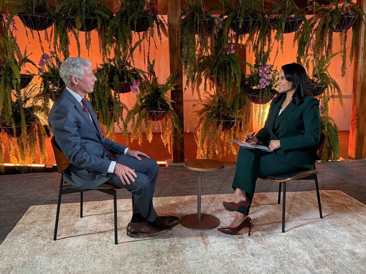 Kristen Welker tweet media