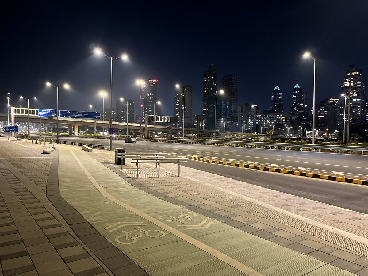 InfraStory tweet media