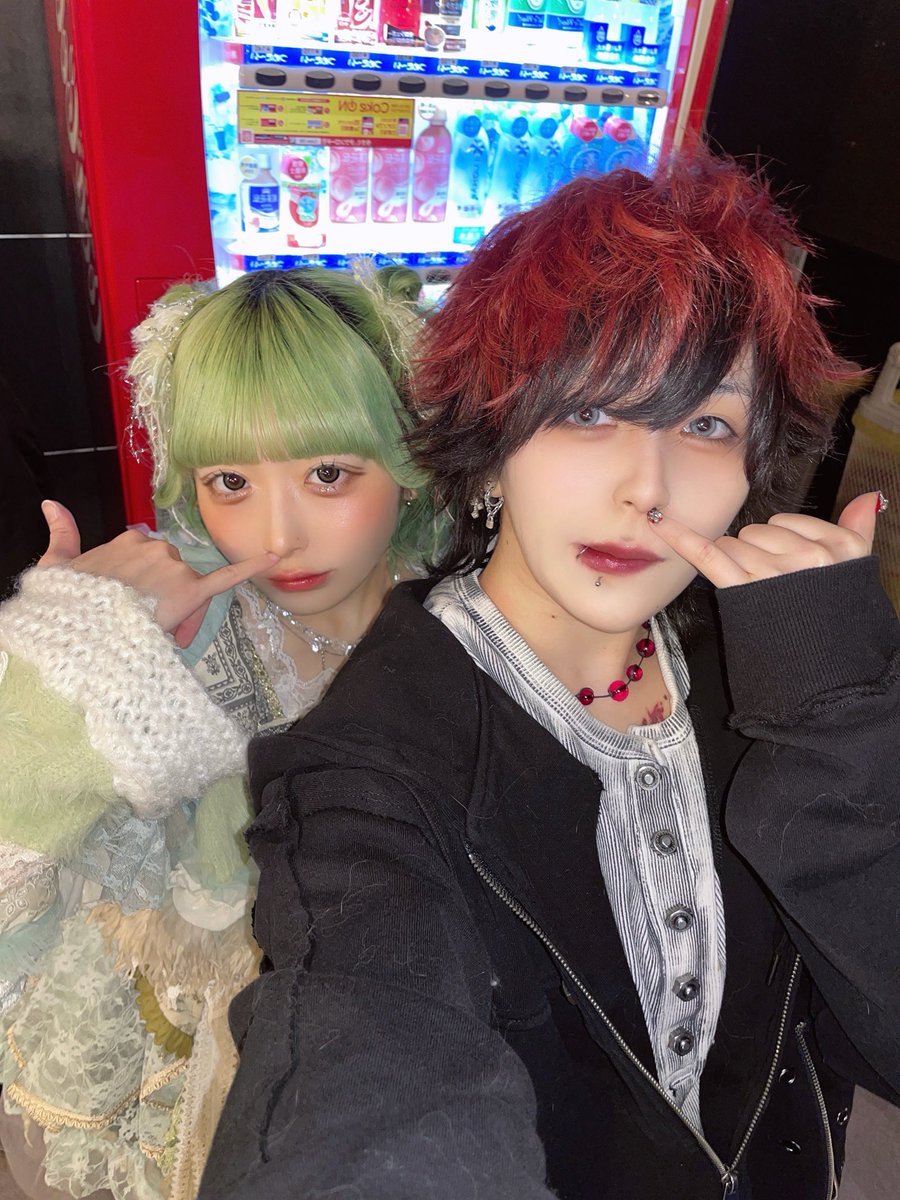 Post by 真鬼マナセ on X: 🎂㊗️🎉