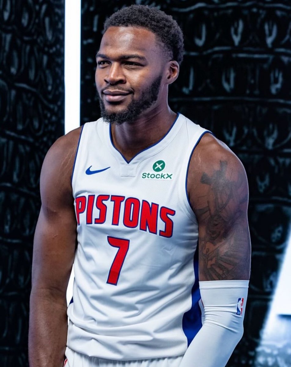 Paul Reed tonight:

22 Points
5 Rebounds 
4 Blocks
3 Assists 
2 Steals
10/17 FGM
+21 +/-
33 Minutes

Underrated. 🔥