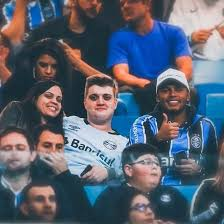 LucaoAnalises's tweet photo. @erickvncs @ShuaPigueto @legacyggbr @Boltz @n1ssimV kkkkkkkkkk https://t.co/rIGKlPAzSD