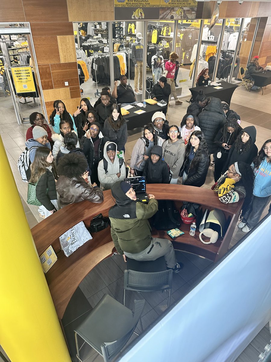 Ms_P_Counselor's tweet photo. A great day yesterday at Bowie State with MSP! https://t.co/l5UMZs2TSg