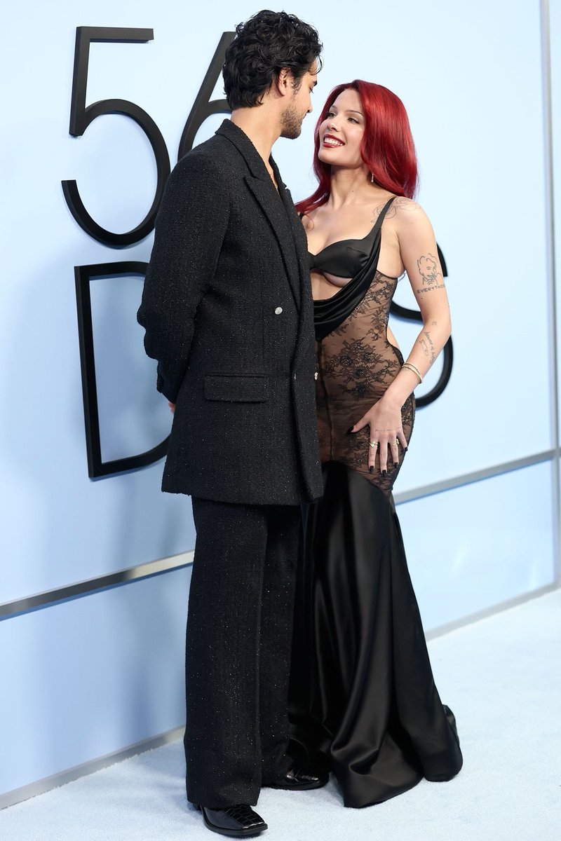 i’m wayyyyy too bisexual for this oh my god