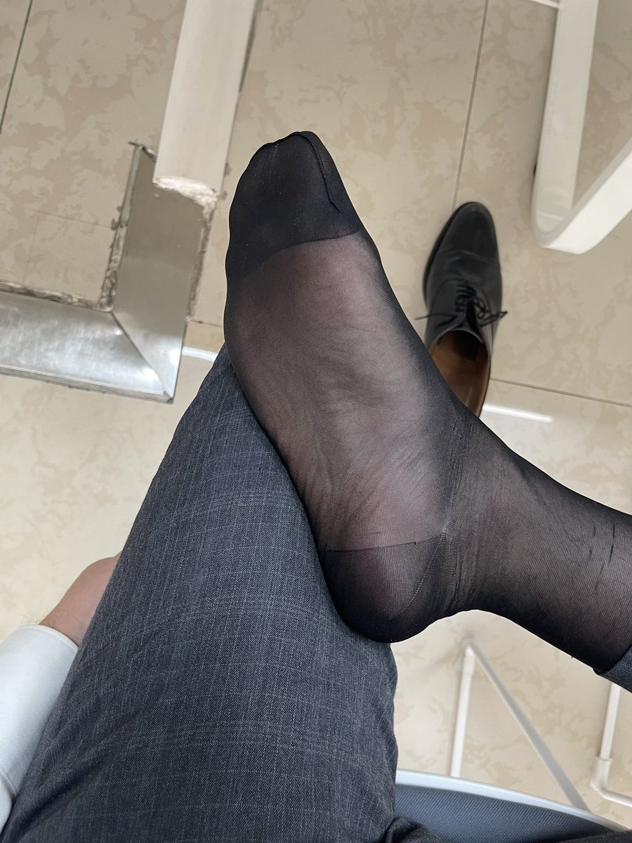 童年or同年 tweet media