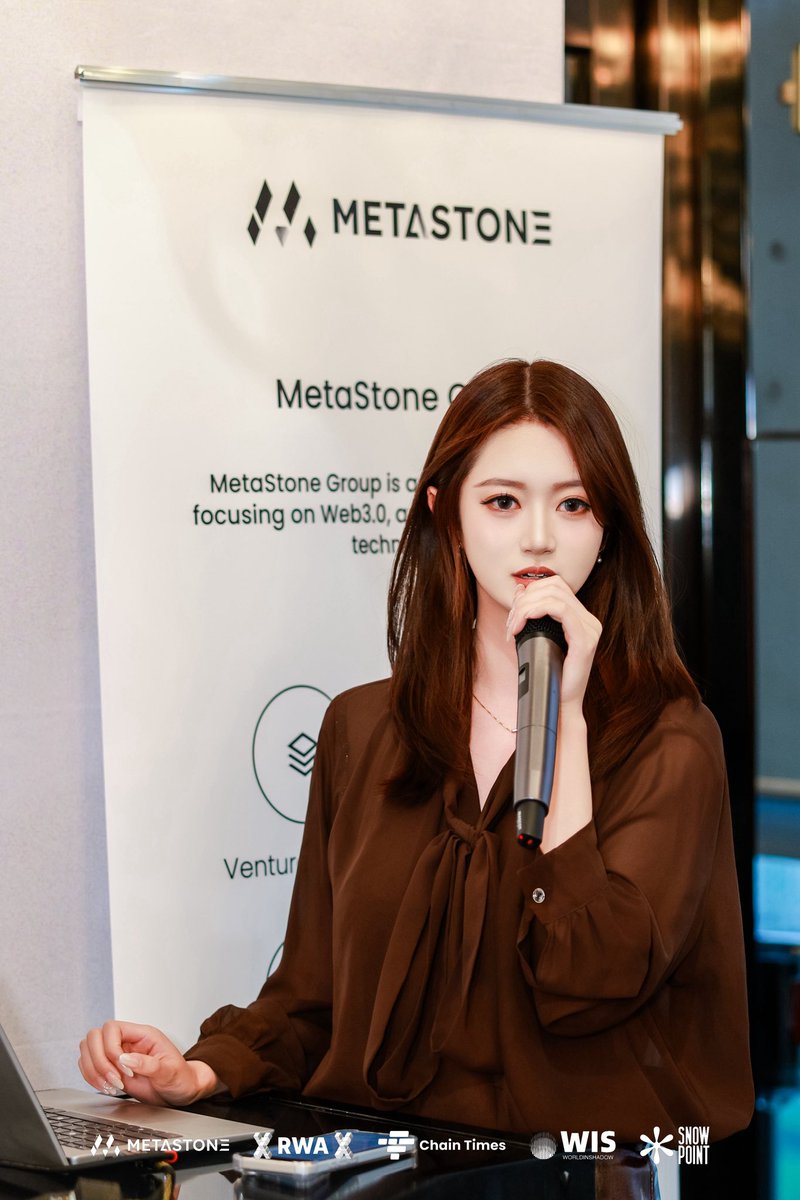 Stlla_ly's tweet photo. Glad to connect with so many builders and KOLs at The Silent Rise · 蛰光 Summit in Hong Kong.🫶🏻✨🫶🏻

Great conversations around RWA 3.0, real adoption, and what truly matters for long-term markets.

At @RWAX_life , we stay focused on one thing —
market first, assets follow.

Quietly building. Relentlessly.🚀

#RWAX #RWA #crypto #ConsensusHK