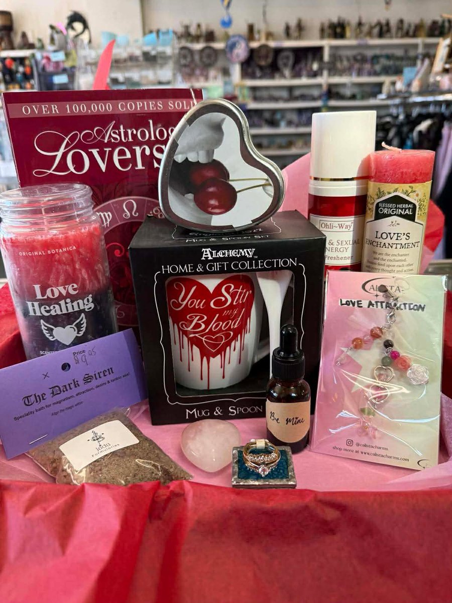 The Crystal Fox tweet media