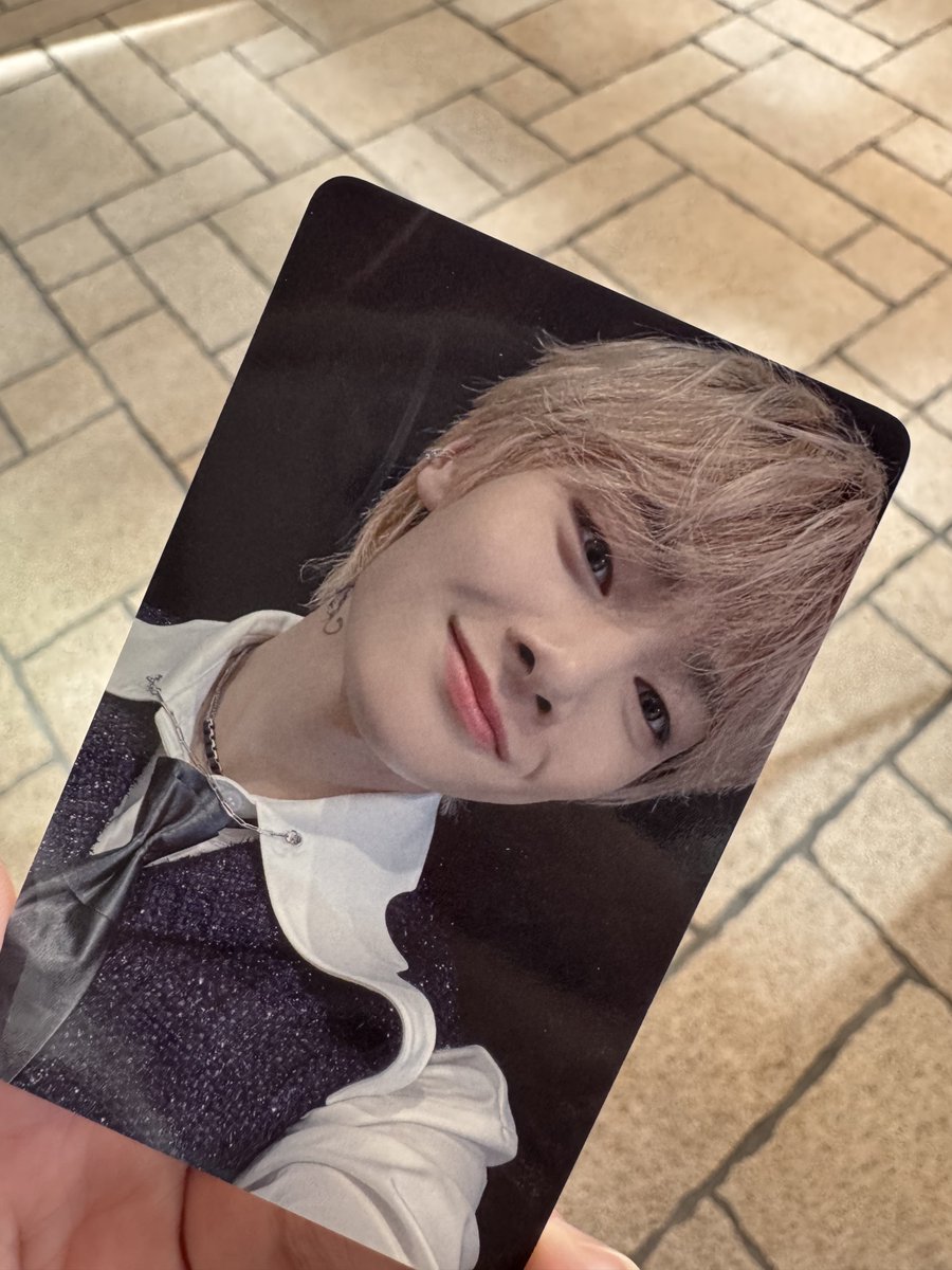 StrayKids スキズ 展覧会 exhibition エキシビジョン トレカ 交換 購入