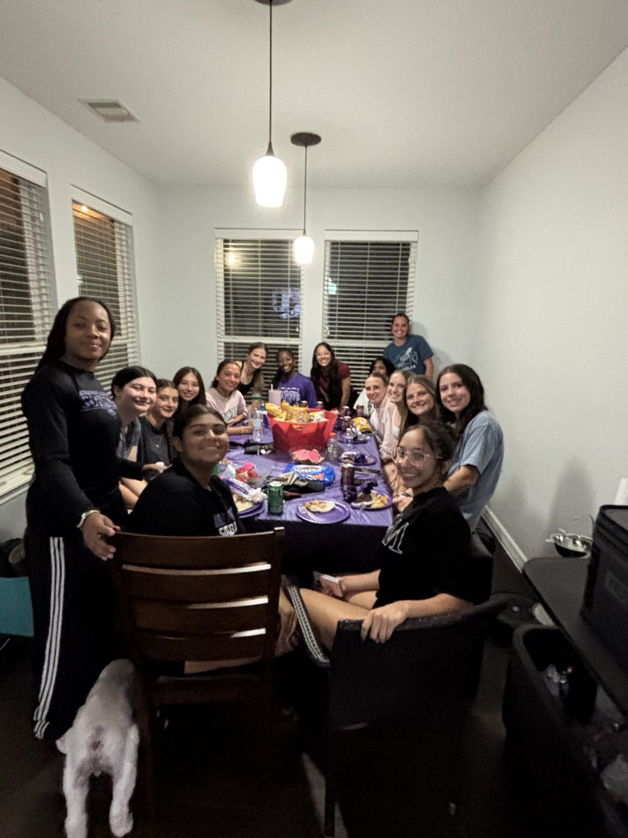 RPHS_SoftballG's tweet photo. Team Dinner before we hit the road for College Station in the morning! 
Opening Day 🥎
@leadoffclassic @TXPrepSoftball https://t.co/qDBdDwMGD2